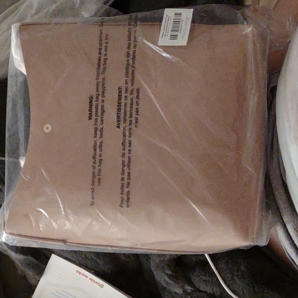 NWT Samara Shoulder Bag -Peony (100% Vegan Leather) - Picture 5 of 6